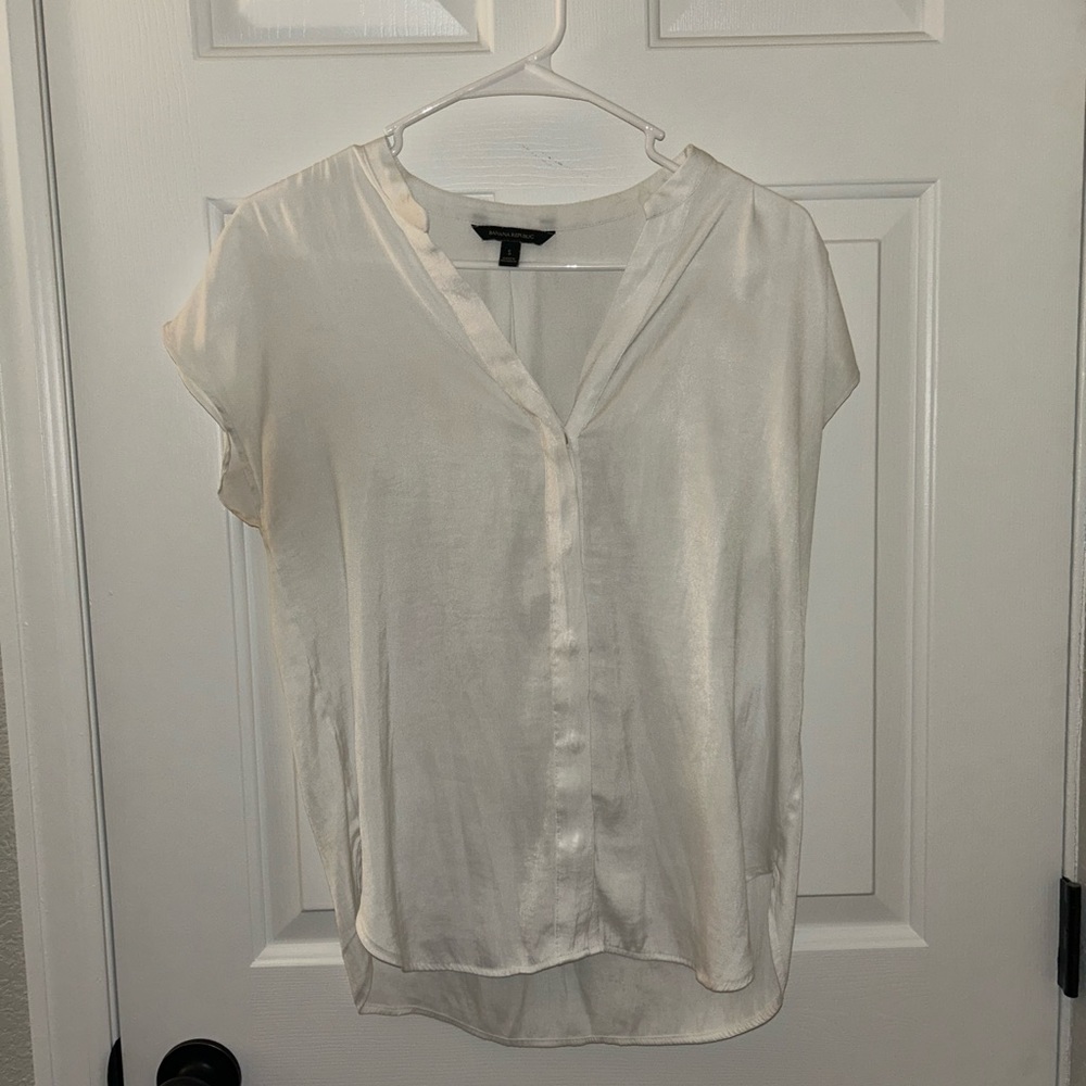 Women’s Banana Republic Top, White Size:S